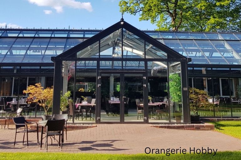 hochzeit in gewächshaus oldenburg, schlossgarten, rhodopark heiraten, glashaus hochzeit feiern 